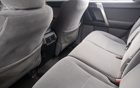 Toyota Land Cruiser Prado 150 рестайлинг 2, 2012 год, 2 899 000 рублей, 20 фотография