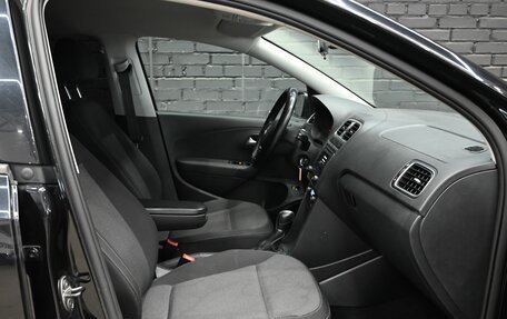 Volkswagen Polo VI (EU Market), 2017 год, 1 000 000 рублей, 10 фотография
