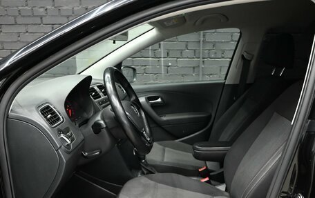 Volkswagen Polo VI (EU Market), 2017 год, 1 000 000 рублей, 9 фотография