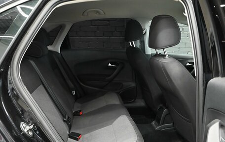 Volkswagen Polo VI (EU Market), 2017 год, 1 000 000 рублей, 16 фотография