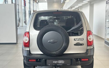 Chevrolet Niva I рестайлинг, 2012 год, 449 000 рублей, 6 фотография