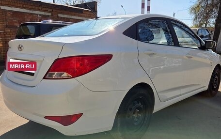 Hyundai Solaris II рестайлинг, 2016 год, 929 000 рублей, 5 фотография