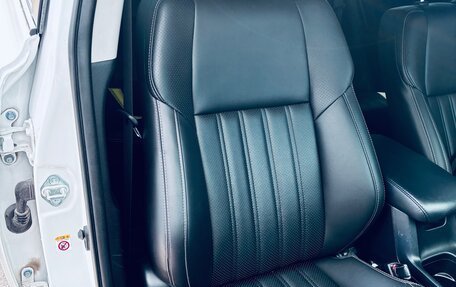 Toyota RAV4, 2019 год, 2 890 000 рублей, 21 фотография