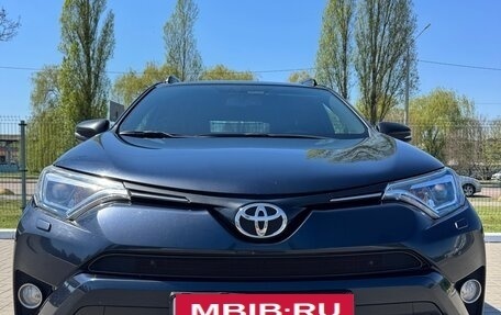 Toyota RAV4, 2019 год, 2 280 000 рублей, 9 фотография