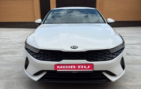 KIA K5, 2021 год, 2 300 000 рублей, 2 фотография