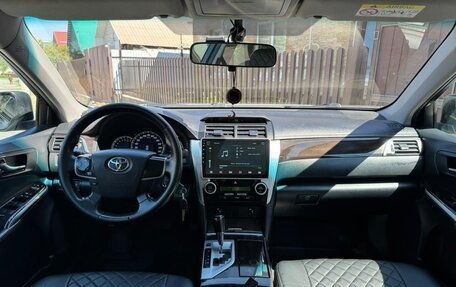 Toyota Camry, 2014 год, 1 550 000 рублей, 7 фотография