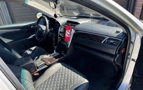 Toyota Camry, 2014 год, 1 550 000 рублей, 8 фотография