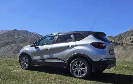 Renault Kaptur I рестайлинг, 2018 год, 1 570 000 рублей, 5 фотография
