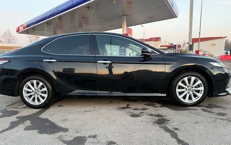Toyota Camry, 2019 год, 2 230 000 рублей, 7 фотография