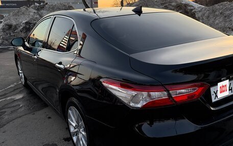 Toyota Camry, 2019 год, 2 230 000 рублей, 3 фотография