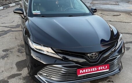 Toyota Camry, 2019 год, 2 230 000 рублей, 8 фотография