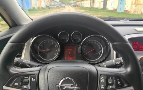 Opel Astra J, 2011 год, 450 000 рублей, 3 фотография
