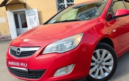 Opel Astra J, 2011 год, 450 000 рублей, 11 фотография