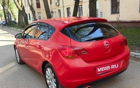 Opel Astra J, 2011 год, 450 000 рублей, 24 фотография