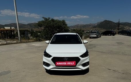 Hyundai Solaris II рестайлинг, 2017 год, 1 220 000 рублей, 10 фотография