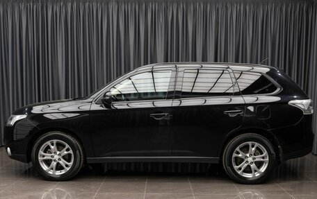 Mitsubishi Outlander III рестайлинг 3, 2012 год, 1 690 000 рублей, 4 фотография