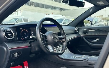 Mercedes-Benz E-Класс, 2020 год, 4 280 000 рублей, 2 фотография