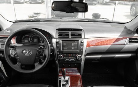 Toyota Camry, 2015 год, 1 550 000 рублей, 8 фотография