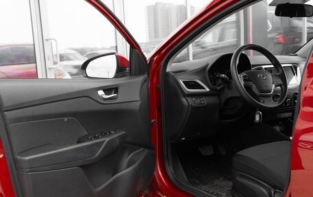 Hyundai Solaris II рестайлинг, 2021 год, 1 530 000 рублей, 10 фотография