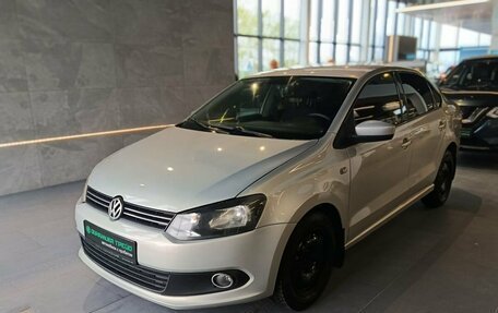 Volkswagen Polo VI (EU Market), 2011 год, 470 000 рублей, 3 фотография