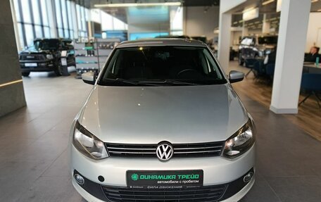 Volkswagen Polo VI (EU Market), 2011 год, 470 000 рублей, 2 фотография