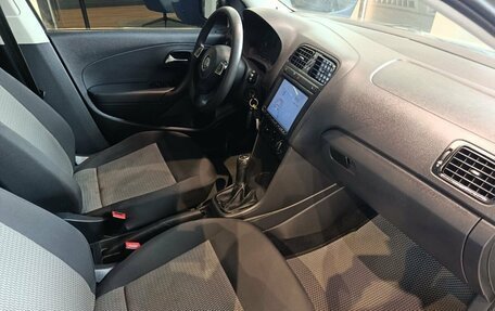 Volkswagen Polo VI (EU Market), 2011 год, 470 000 рублей, 8 фотография