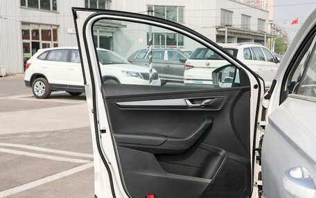Skoda Karoq I, 2020 год, 1 762 000 рублей, 17 фотография