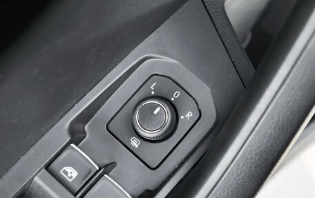 Skoda Karoq I, 2020 год, 1 762 000 рублей, 18 фотография