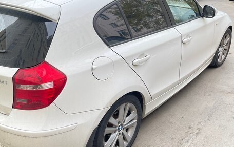 BMW 1 серия, 2010 год, 770 000 рублей, 3 фотография