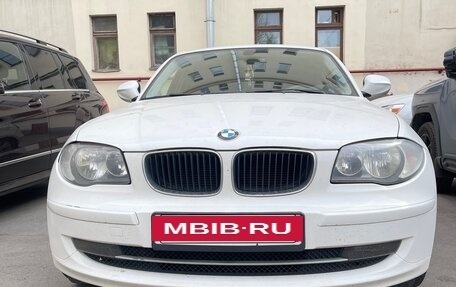 BMW 1 серия, 2010 год, 770 000 рублей, 6 фотография