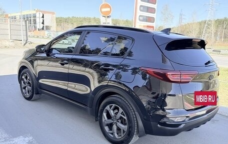 KIA Sportage IV рестайлинг, 2020 год, 2 500 000 рублей, 15 фотография