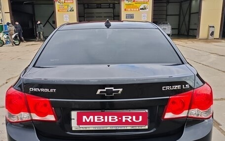 Chevrolet Cruze II, 2009 год, 490 000 рублей, 2 фотография