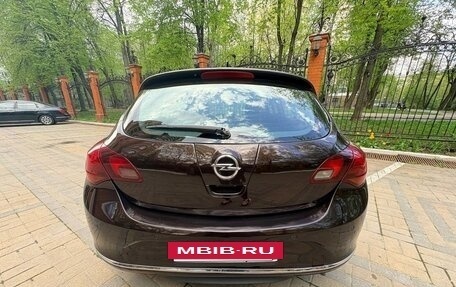 Opel Astra J, 2013 год, 880 000 рублей, 6 фотография