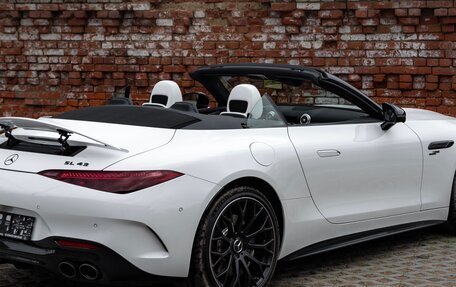 Mercedes-Benz SL-Класс AMG, 2023 год, 15 000 000 рублей, 3 фотография