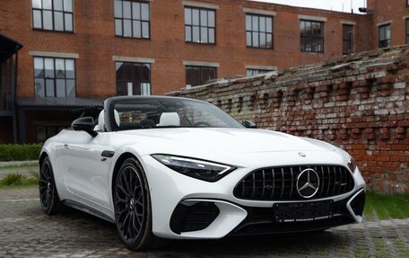 Mercedes-Benz SL-Класс AMG, 2023 год, 15 000 000 рублей, 12 фотография