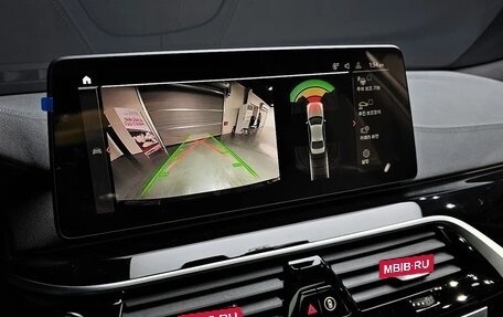 BMW 5 серия, 2023 год, 5 320 000 рублей, 16 фотография