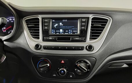 Hyundai Solaris II рестайлинг, 2019 год, 1 450 000 рублей, 15 фотография