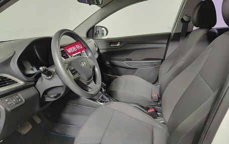 Hyundai Solaris II рестайлинг, 2019 год, 1 450 000 рублей, 16 фотография