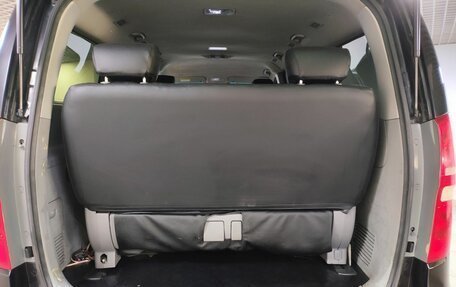 Hyundai Grand Starex Grand Starex I рестайлинг 2, 2010 год, 1 362 000 рублей, 13 фотография