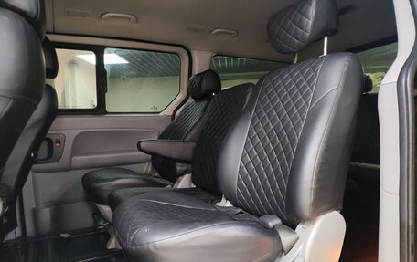 Hyundai Grand Starex Grand Starex I рестайлинг 2, 2010 год, 1 362 000 рублей, 11 фотография