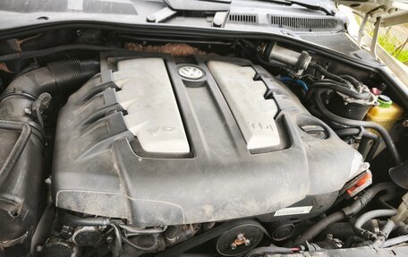 Volkswagen Touareg III, 2008 год, 600 000 рублей, 1 фотография