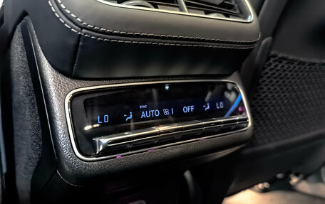 Mercedes-Benz GLS AMG, 2024 год, 22 000 000 рублей, 29 фотография