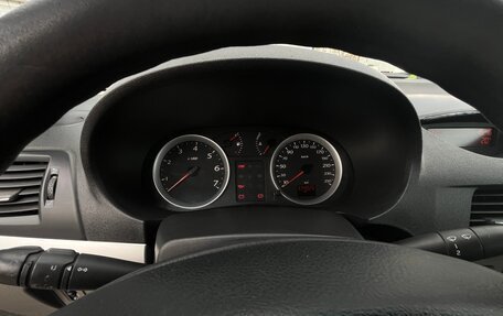 Renault Symbol, 2010 год, 345 000 рублей, 10 фотография