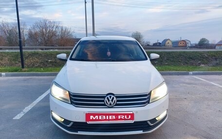 Volkswagen Passat B7, 2012 год, 800 000 рублей, 2 фотография