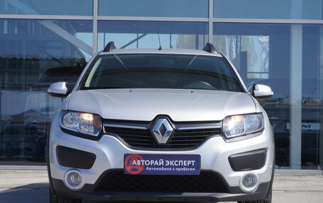 Renault Sandero II рестайлинг, 2018 год, 1 099 000 рублей, 2 фотография