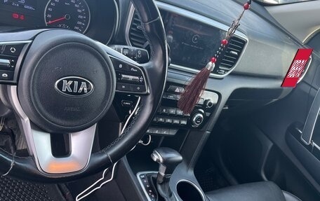 KIA Sportage IV рестайлинг, 2021 год, 2 800 000 рублей, 8 фотография