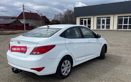 Hyundai Solaris II рестайлинг, 2016 год, 950 000 рублей, 5 фотография