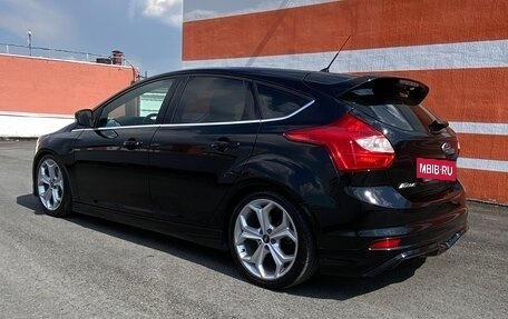 Ford Focus III, 2014 год, 1 100 000 рублей, 2 фотография