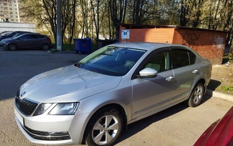 Skoda Octavia, 2017 год, 1 780 000 рублей, 2 фотография