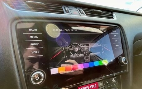 Skoda Octavia, 2017 год, 1 780 000 рублей, 6 фотография